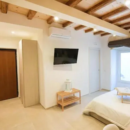 Apartament Urban Flat Garibaldi - Timesrl *