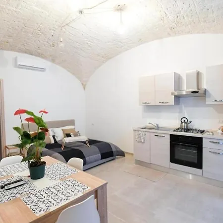 Urban Flat Garibaldi - Timesrl Apartamento Bari